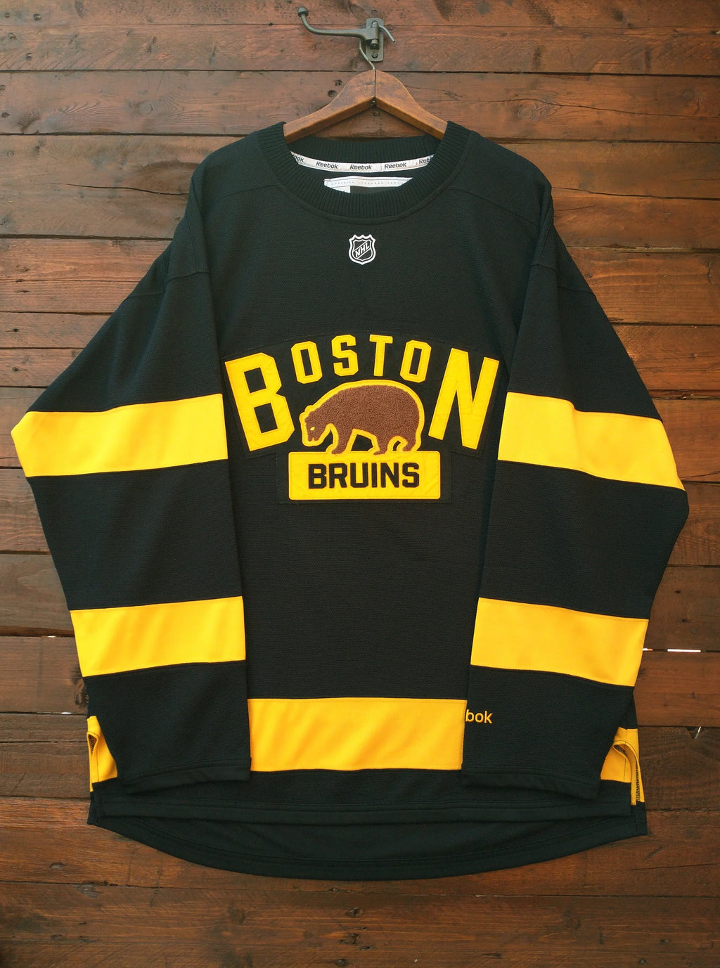 2016 Boston Bruins Winter Classic NHL Reebok Premier Ice Hockey Jersey