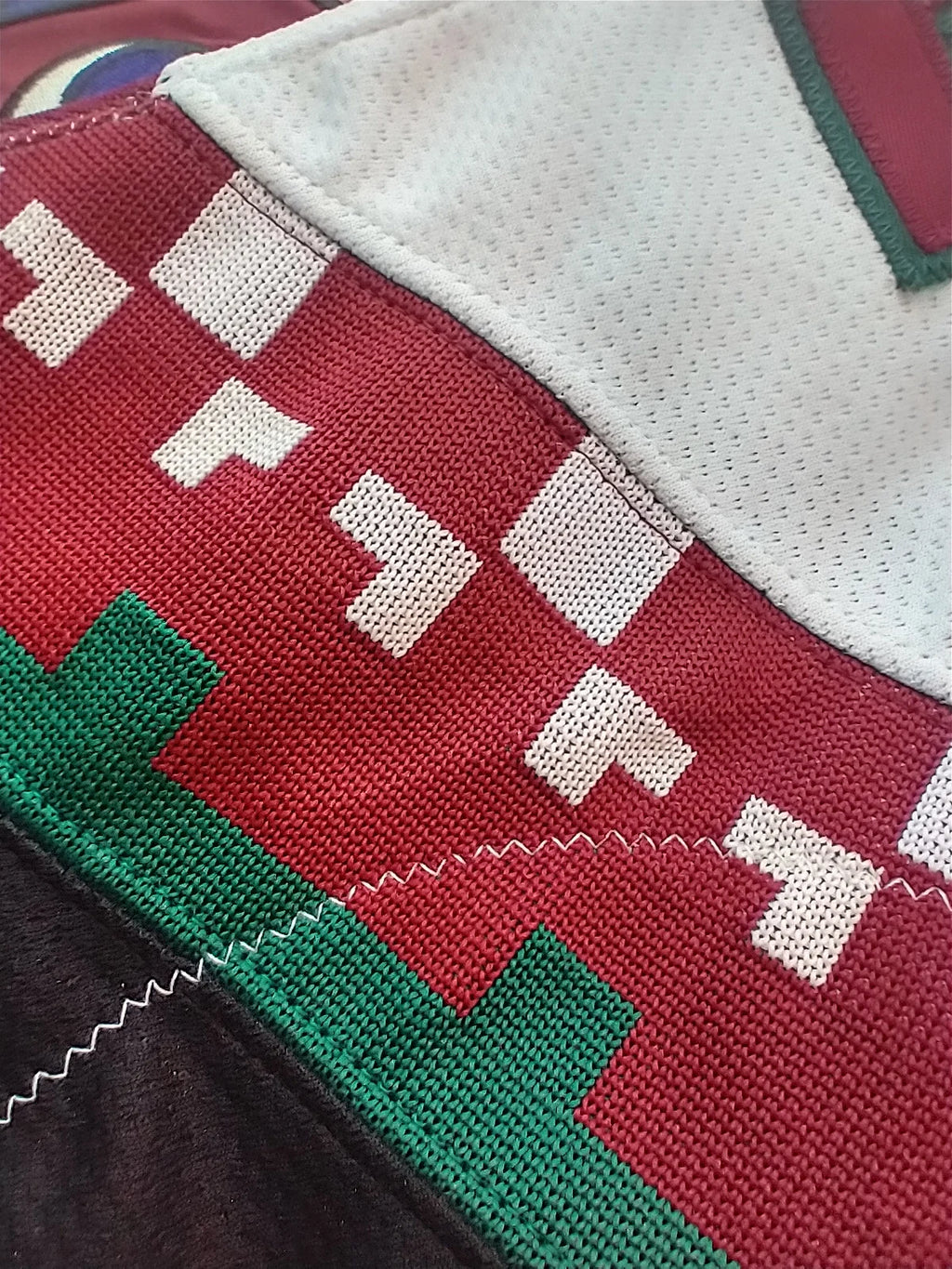 1996-98 Phoenix Coyotes NHL Authentic Starter Ice Hockey Jersey #22 Mike Gartner - Autographed
