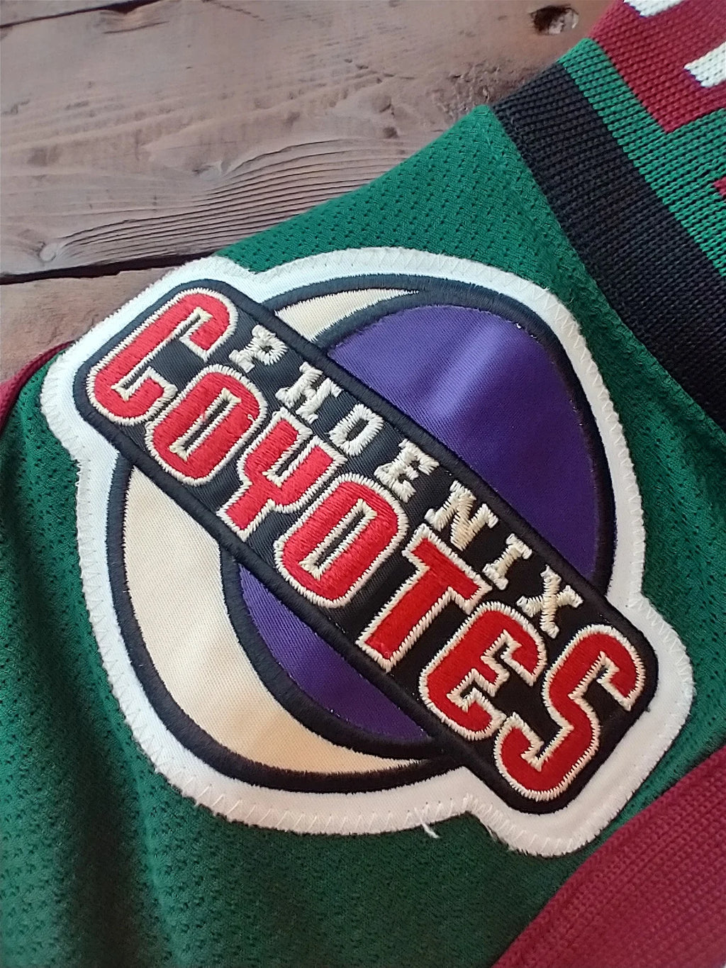1996-98 Phoenix Coyotes NHL Authentic Starter Ice Hockey Jersey #22 Mike Gartner - Autographed