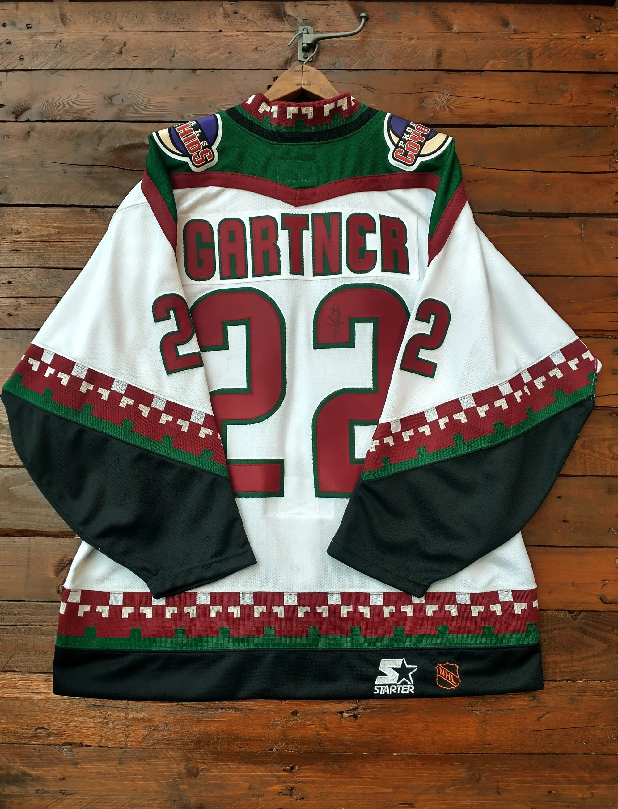 1996-98 Phoenix Coyotes NHL Authentic Starter Ice Hockey Jersey #22 Mike Gartner - Autographed