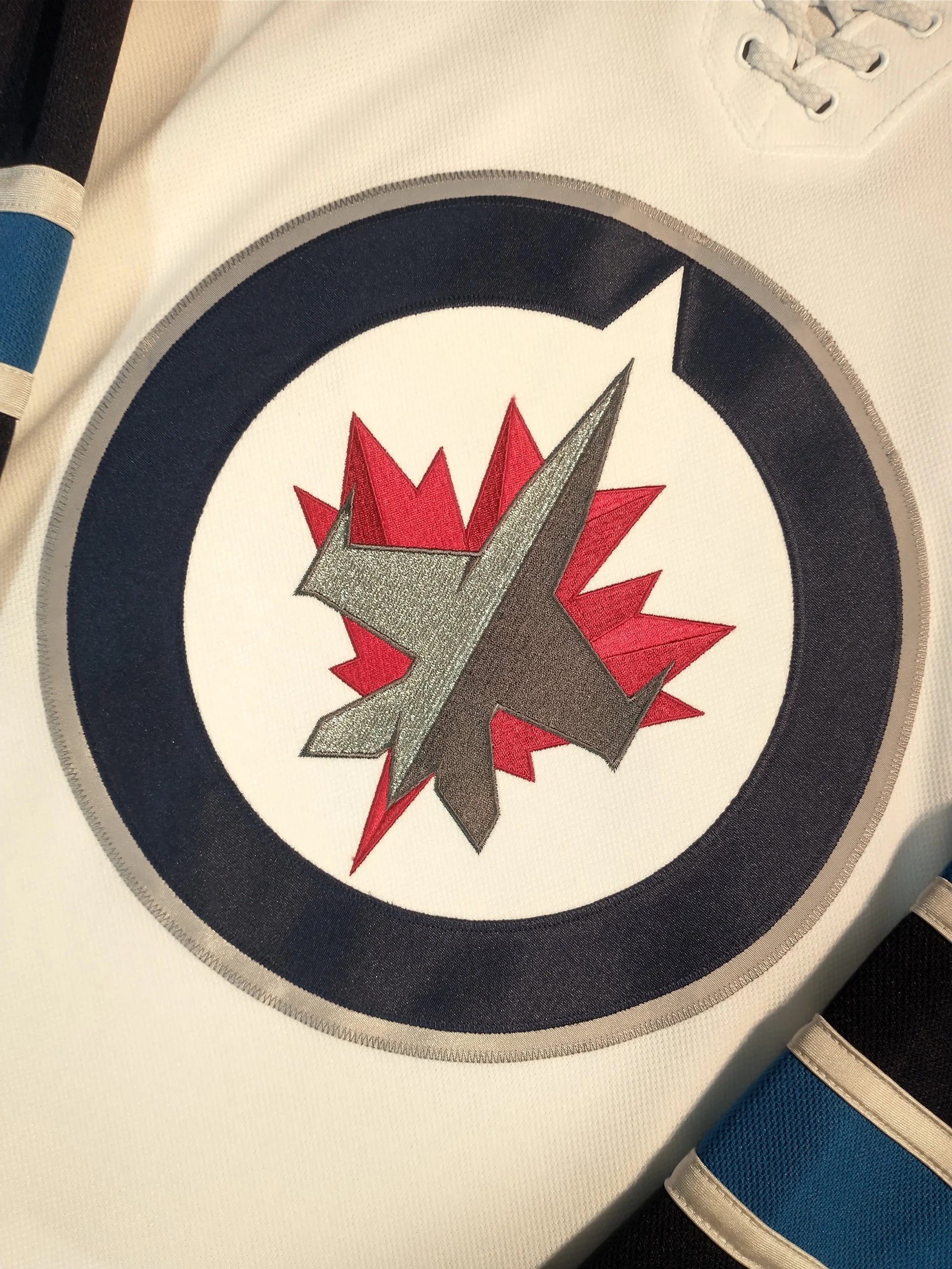 2017-18 Winnipeg Jets NHL Authentic Adidas Ice Hockey Jersey